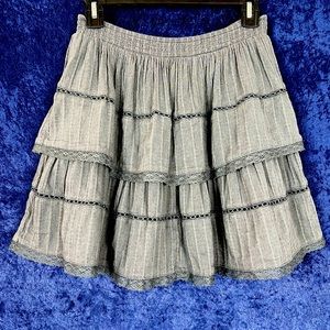 American Eagle, Grey ruffled mini skirt, small.